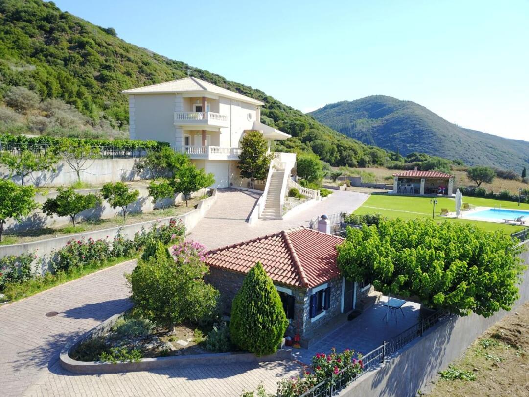 Villa Anna Нафпактос Экстерьер фото