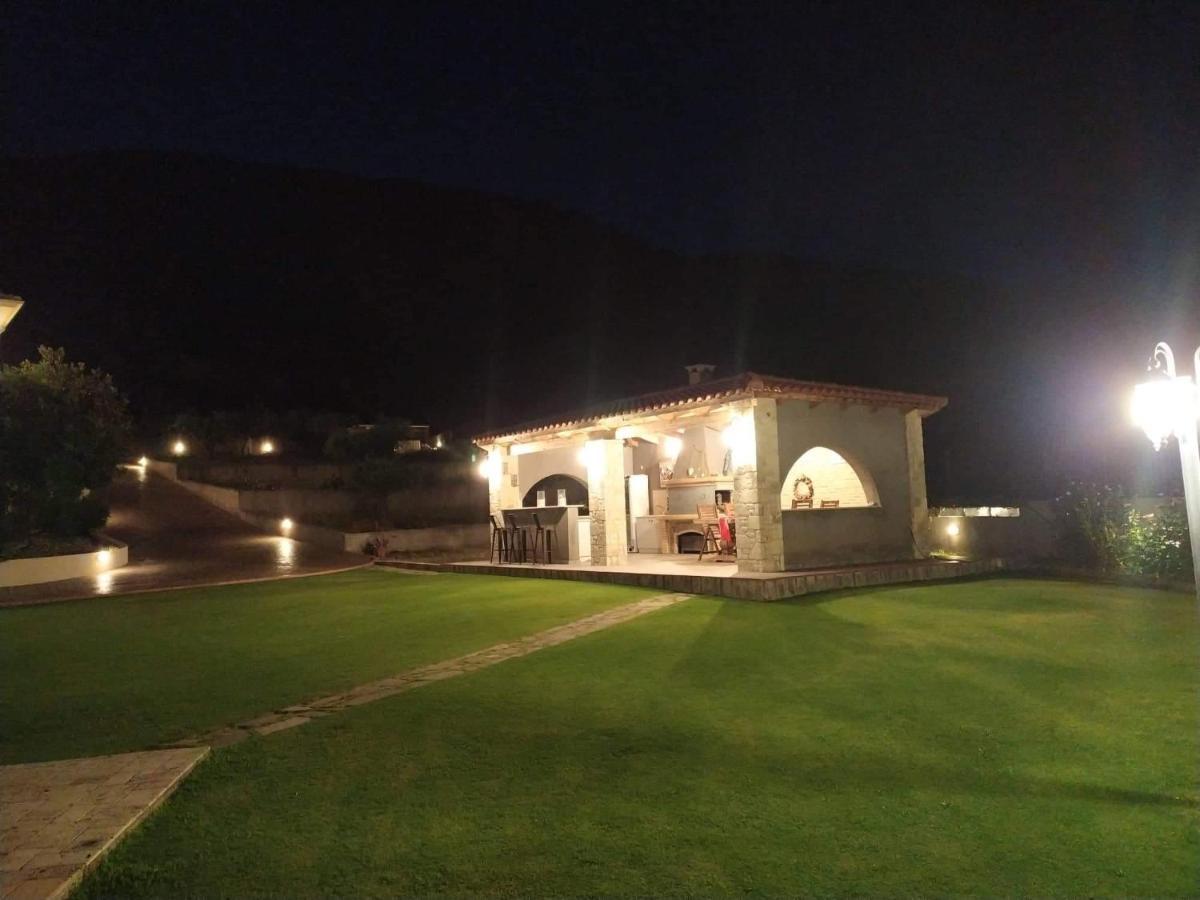 Villa Anna Нафпактос Экстерьер фото
