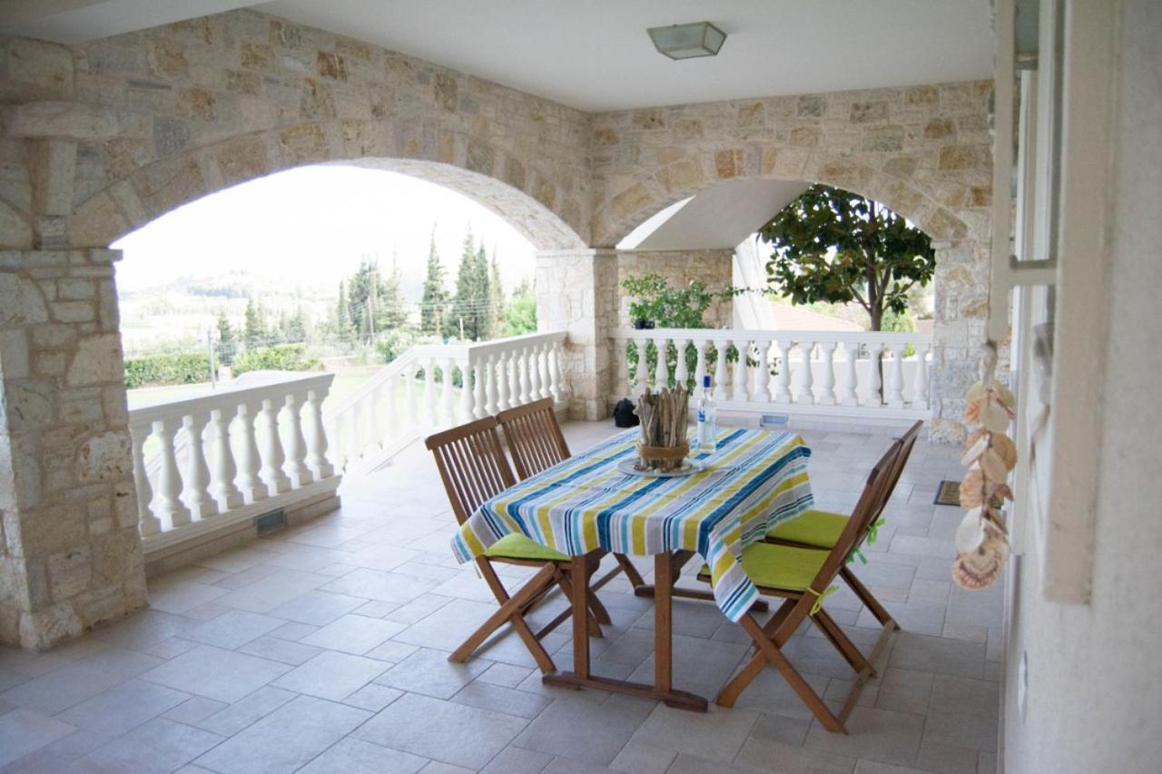 Villa Anna Нафпактос Экстерьер фото